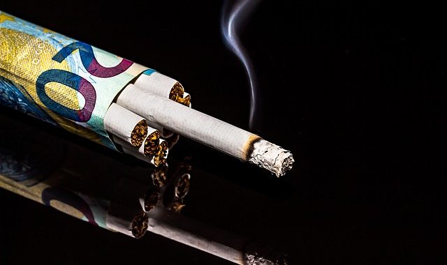 Cigarettes 1981772 640