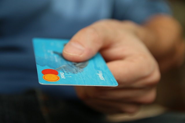 Four Reasons To Leave Your Credit Cards At Home