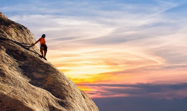 Mountain Climber 2427191 640