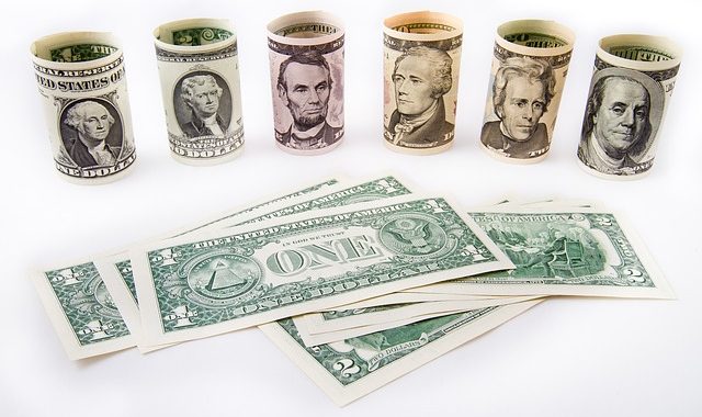Dollar 1974692 640