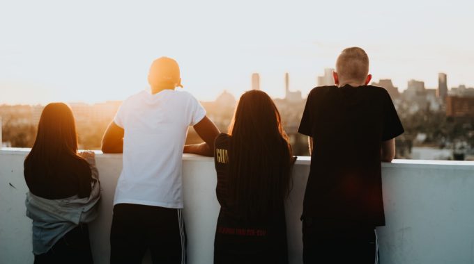 Devin Avery LhAy4wmkjSk Unsplash