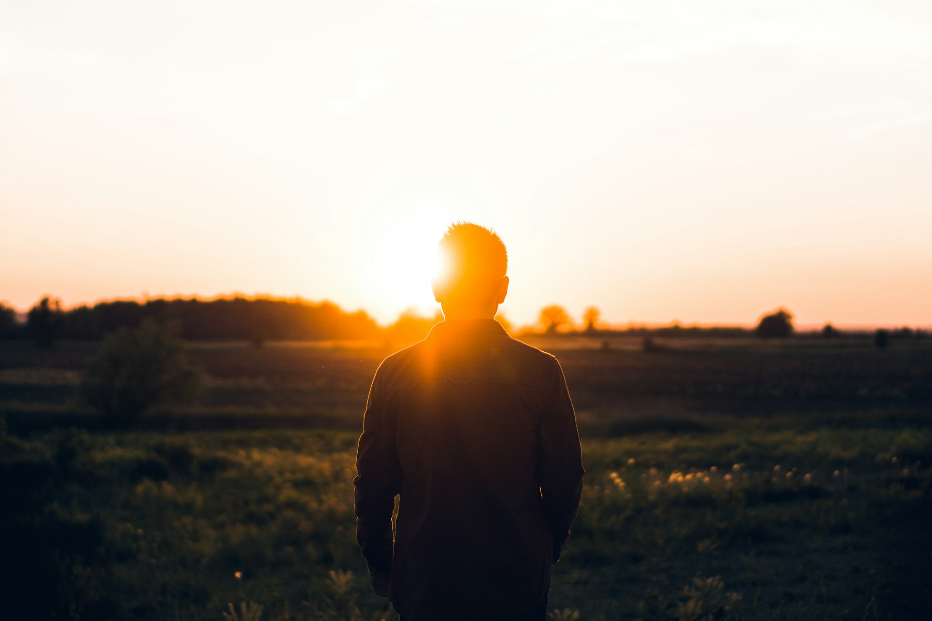 Warren WukitUSJRgY Unsplash